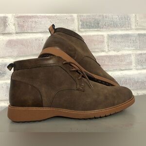 Dr. Scholl's Men's Sync Up Chukka Ankle Boot